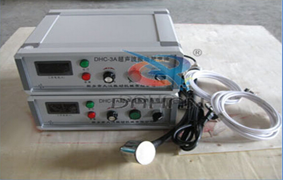 Ultrasonic vibration sieve power source