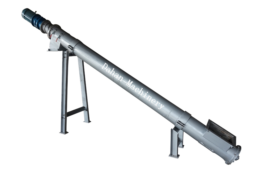 Angled screw conveyor